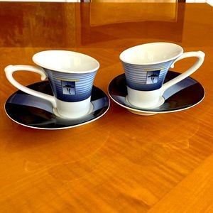 Space Needle Washington set of 2 Coffee Cups with 2 Saucers Asymmetric Art Deco